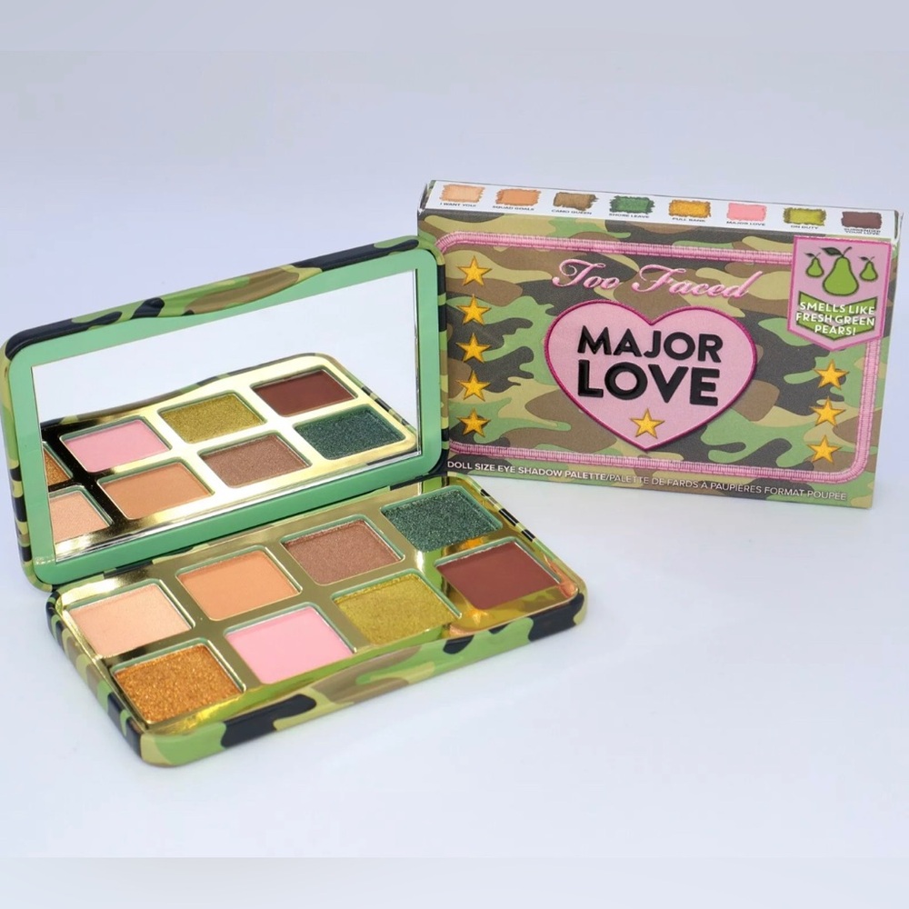NWT 💚TOO FACED 💚MAJOR LOVE mini eyeshadow palette